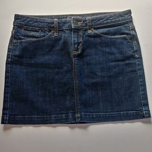 Banana Republic petites denim skirt
